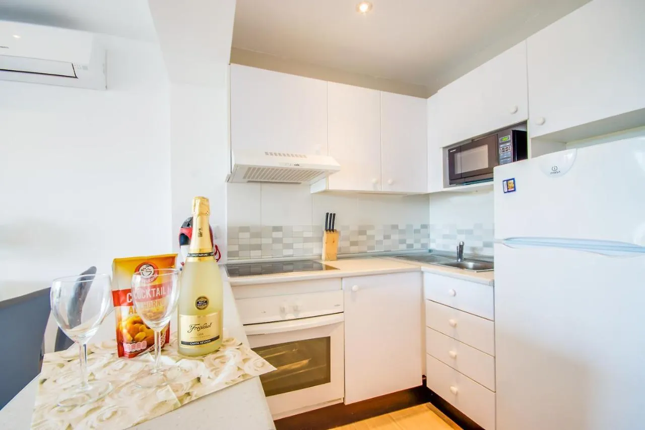 Ideal Property Mallorca - Primavera Puerto de Alcúdia 0*,